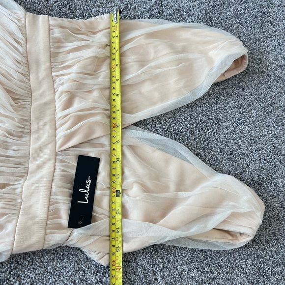 NWT! Lulus Romantic Moment Nude Mesh Maxi Dress Back Zip Lined Back Zip Size M - Picture 11 of 12